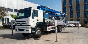 truck concrete pump portable with 33m boom